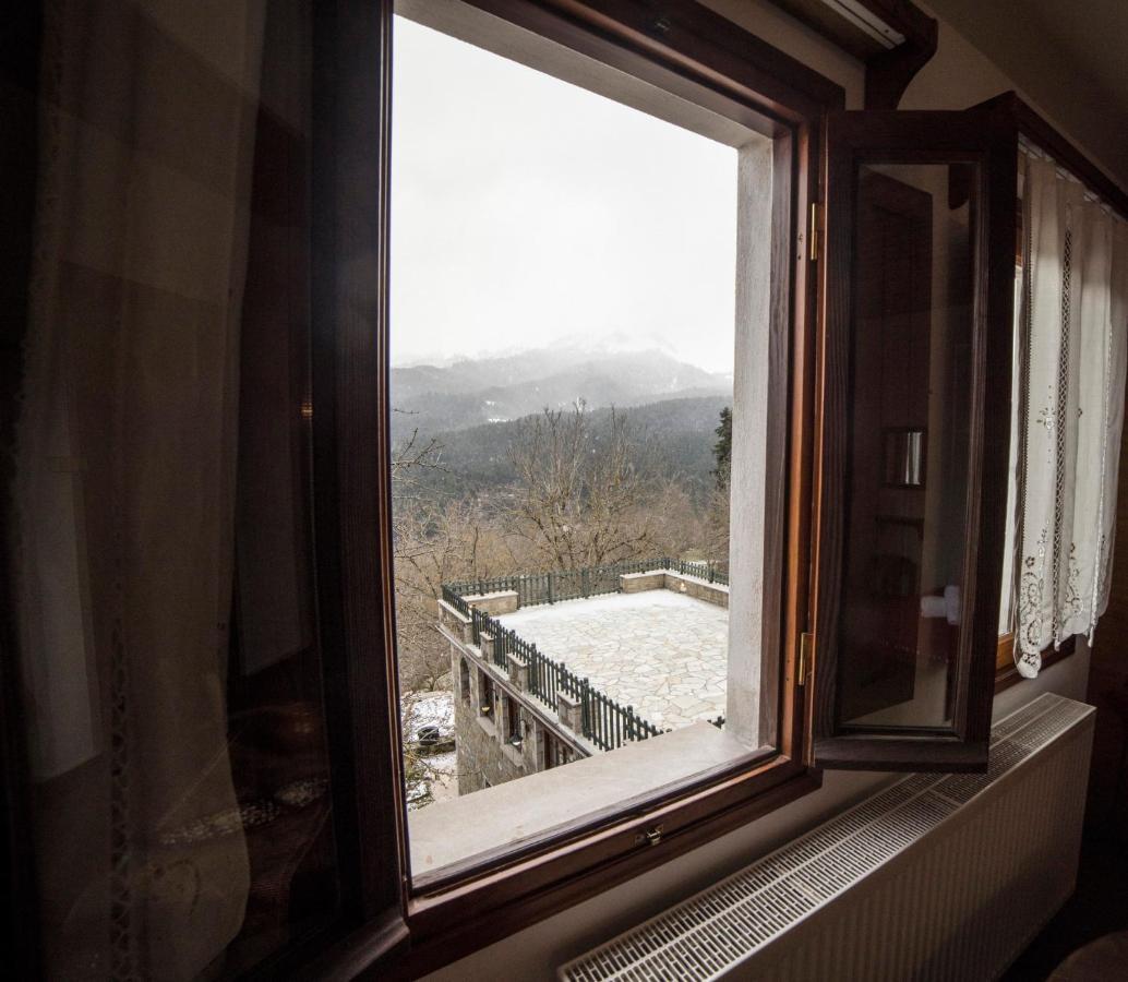 Ξενώνας Πατρικό Neraïdochóri Exteriör bild